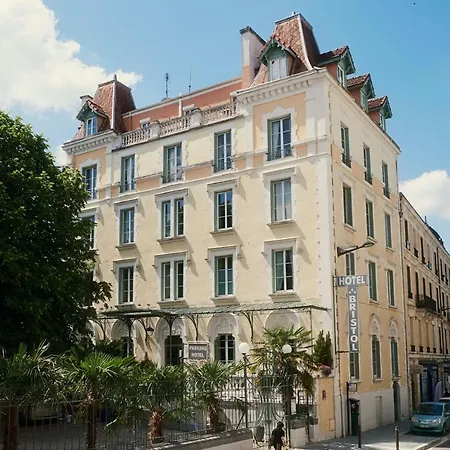 Otel Bristol 3*