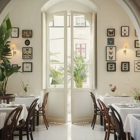 Bristol Ξενοδοχείο 3*