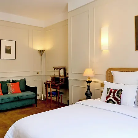Otel Bristol 3*